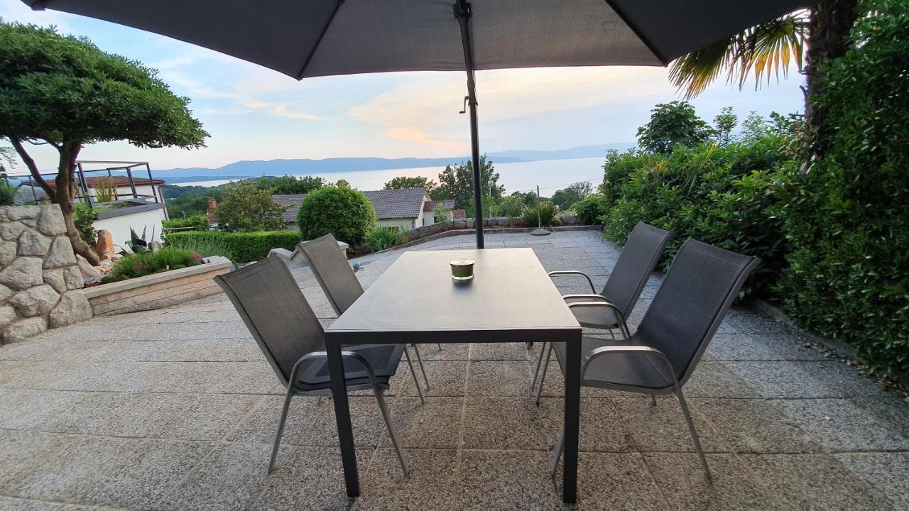Divine View Apartma Nijvice Zewnętrze zdjęcie